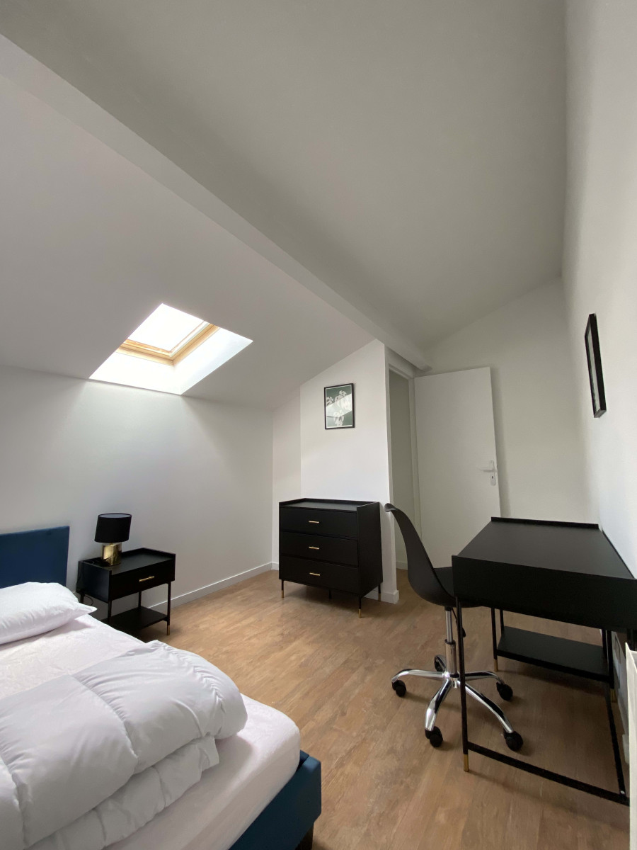 
                                                Vente
                                                 Appartement T1 Occupe General 12757 à Pessac