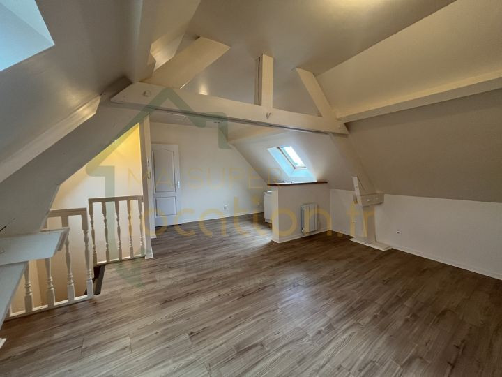 
                                                Location
                                                 Appartement T1bis
