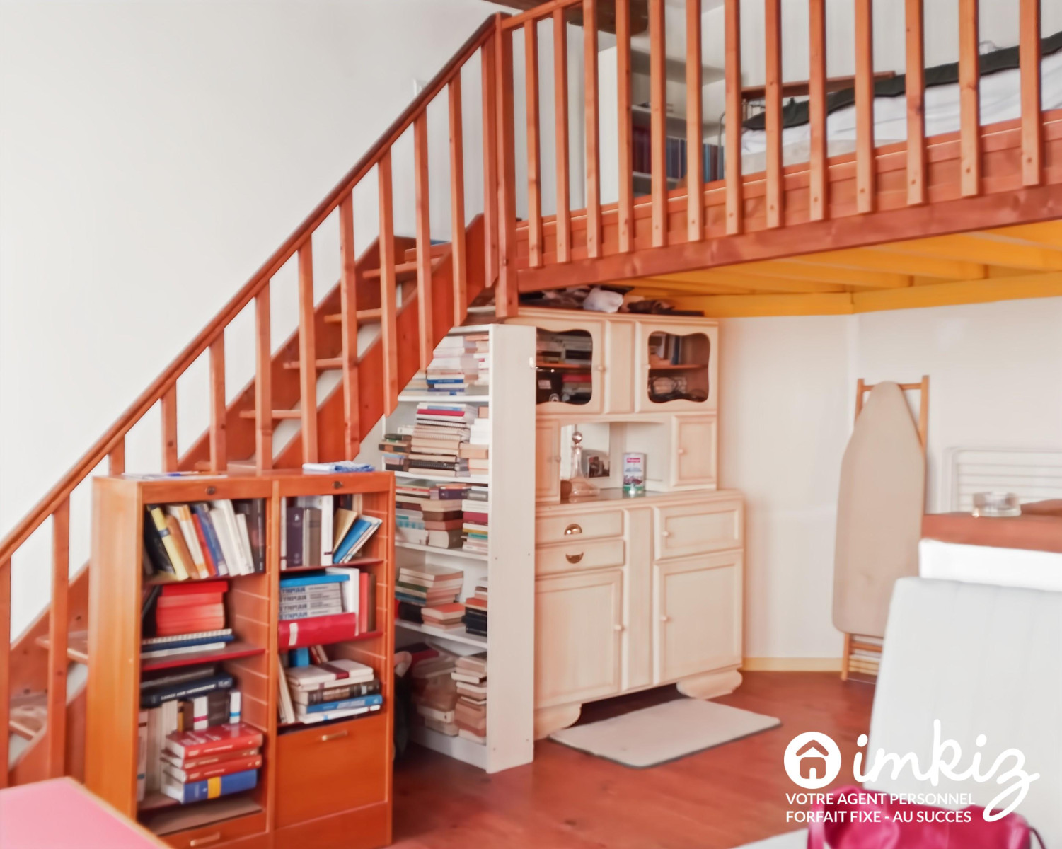 
                                                Vente
                                                 Appartement T1bis type canut avec mezzanine calme