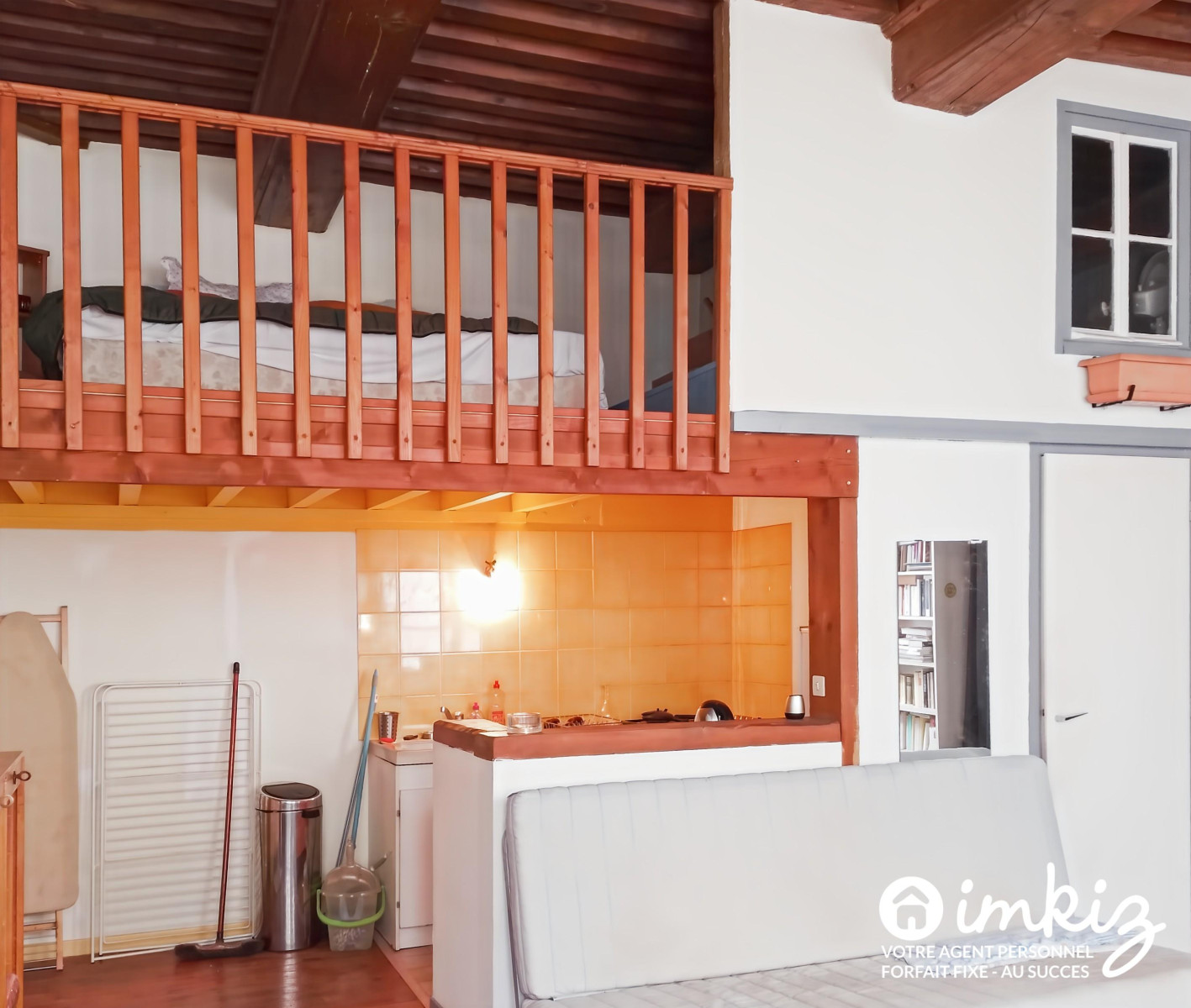 
                                                Vente
                                                 Appartement T1bis type canut avec mezzanine calme