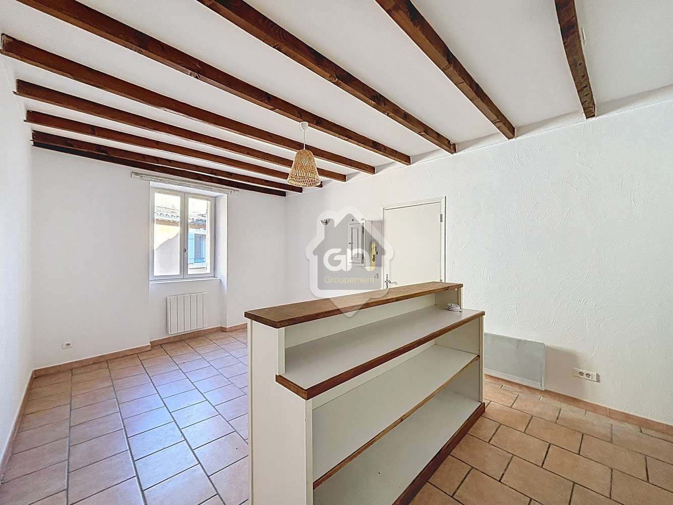 
                                                Location
                                                 Appartement T2 - 1er étage - n°8