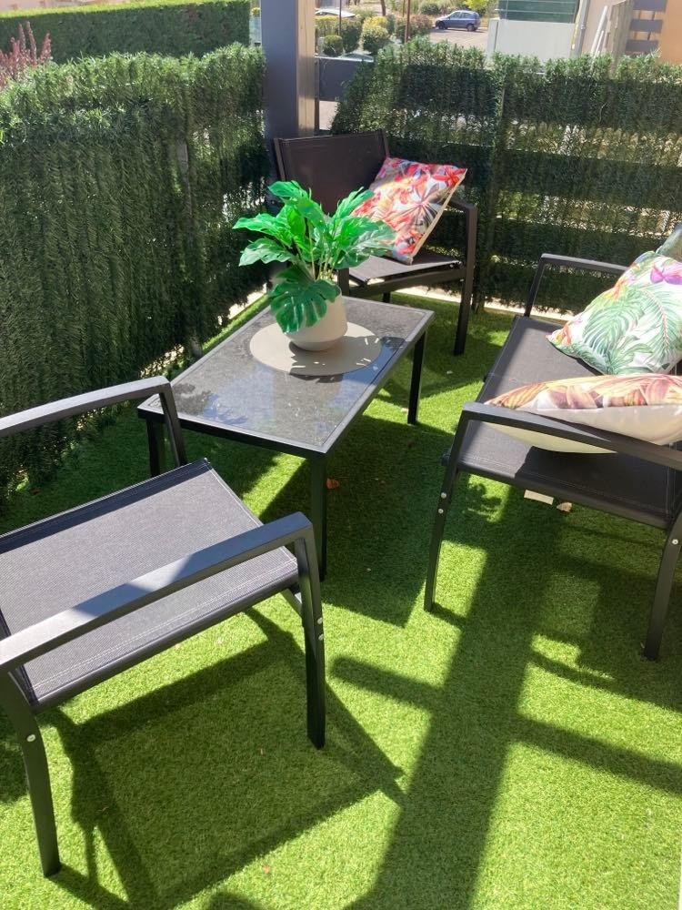 
                                                Location
                                                 Appartement T2, 2 terrasses, parking