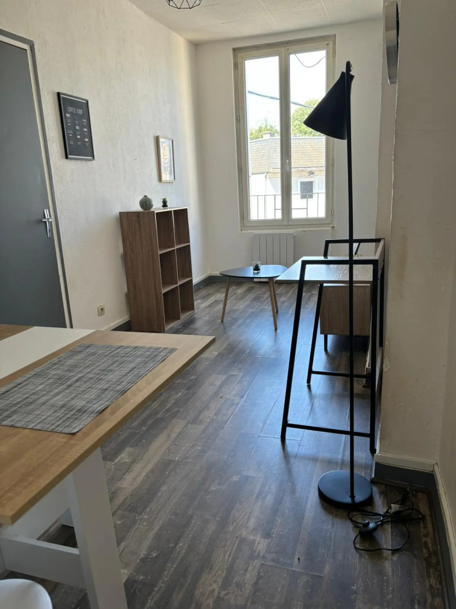 
                                                Location
                                                 Appartement T2 28.6m² à Châtellerault