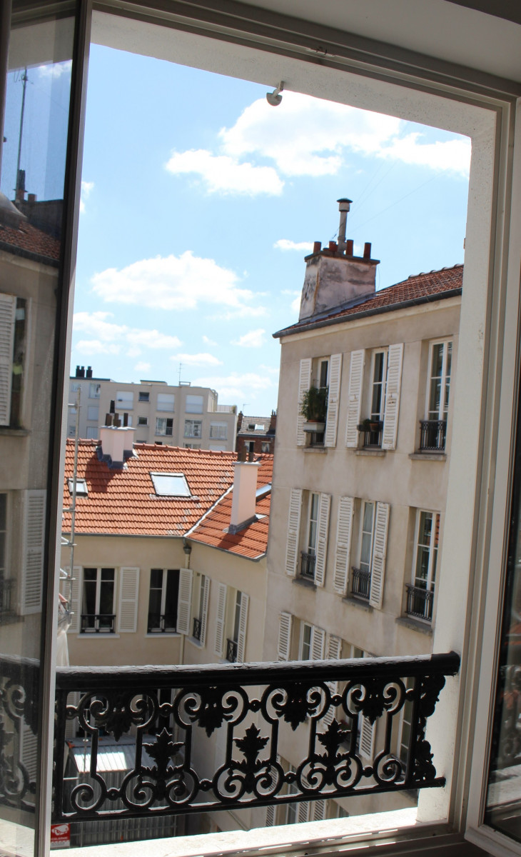 
                                                Vente
                                                 Appartement T2 31 m2 Paris 18e