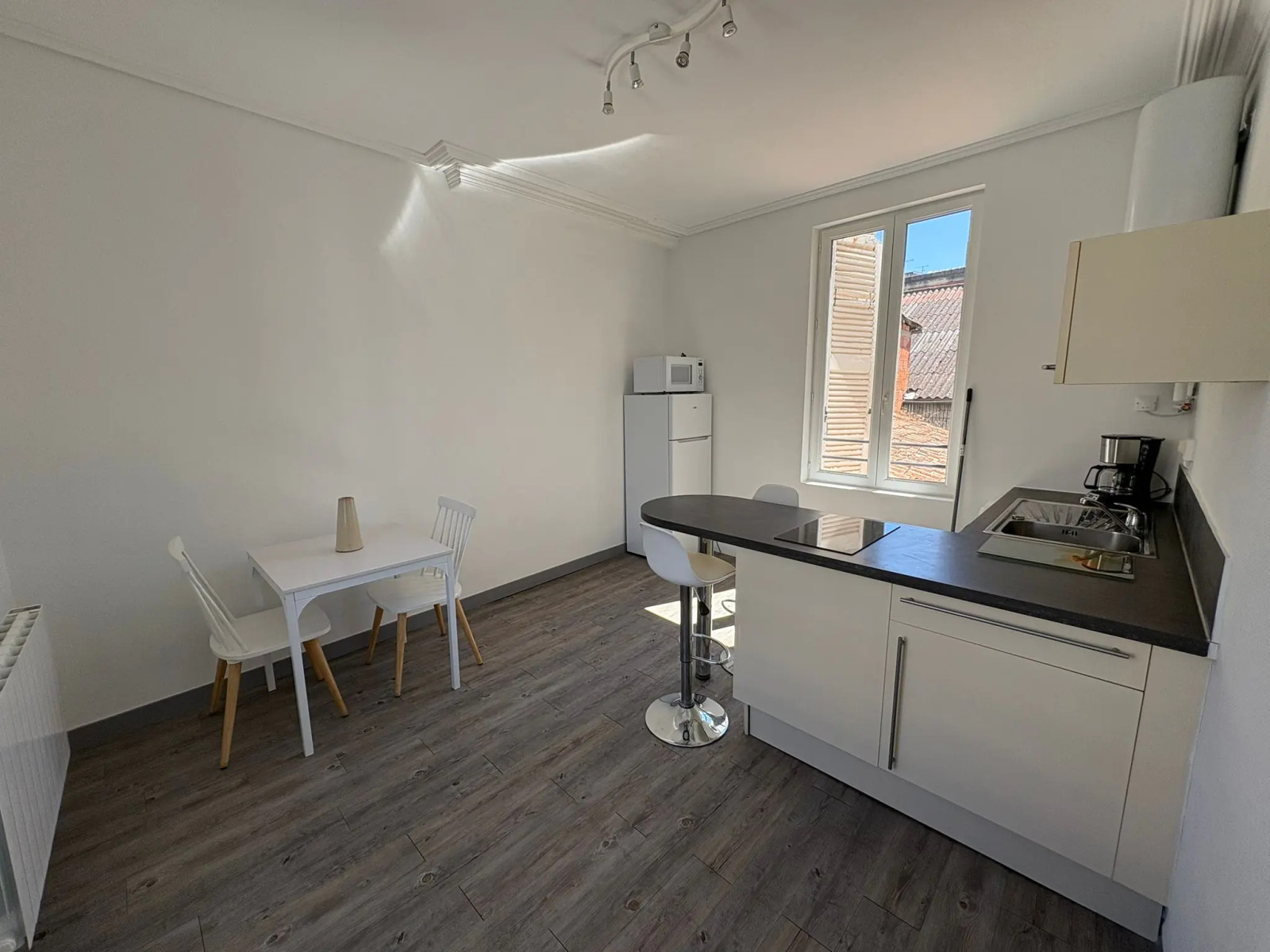 
                                                Location
                                                 Appartement T2 33.39m² à Poitiers