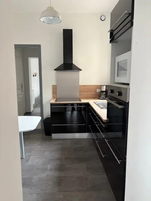 
                                                Location
                                                 Appartement T2 36.1m² à Poitiers