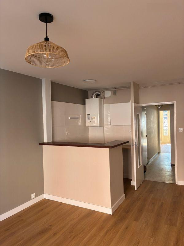 
                                                Location
                                                 Appartement T2 , 40m2 ,Toulouse plein centre