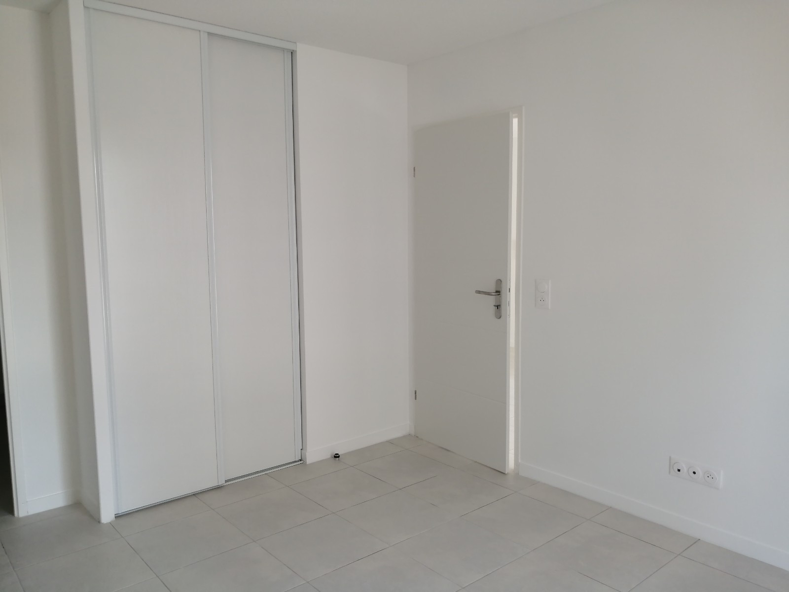 
                                                Location
                                                 Appartement T2 41m²