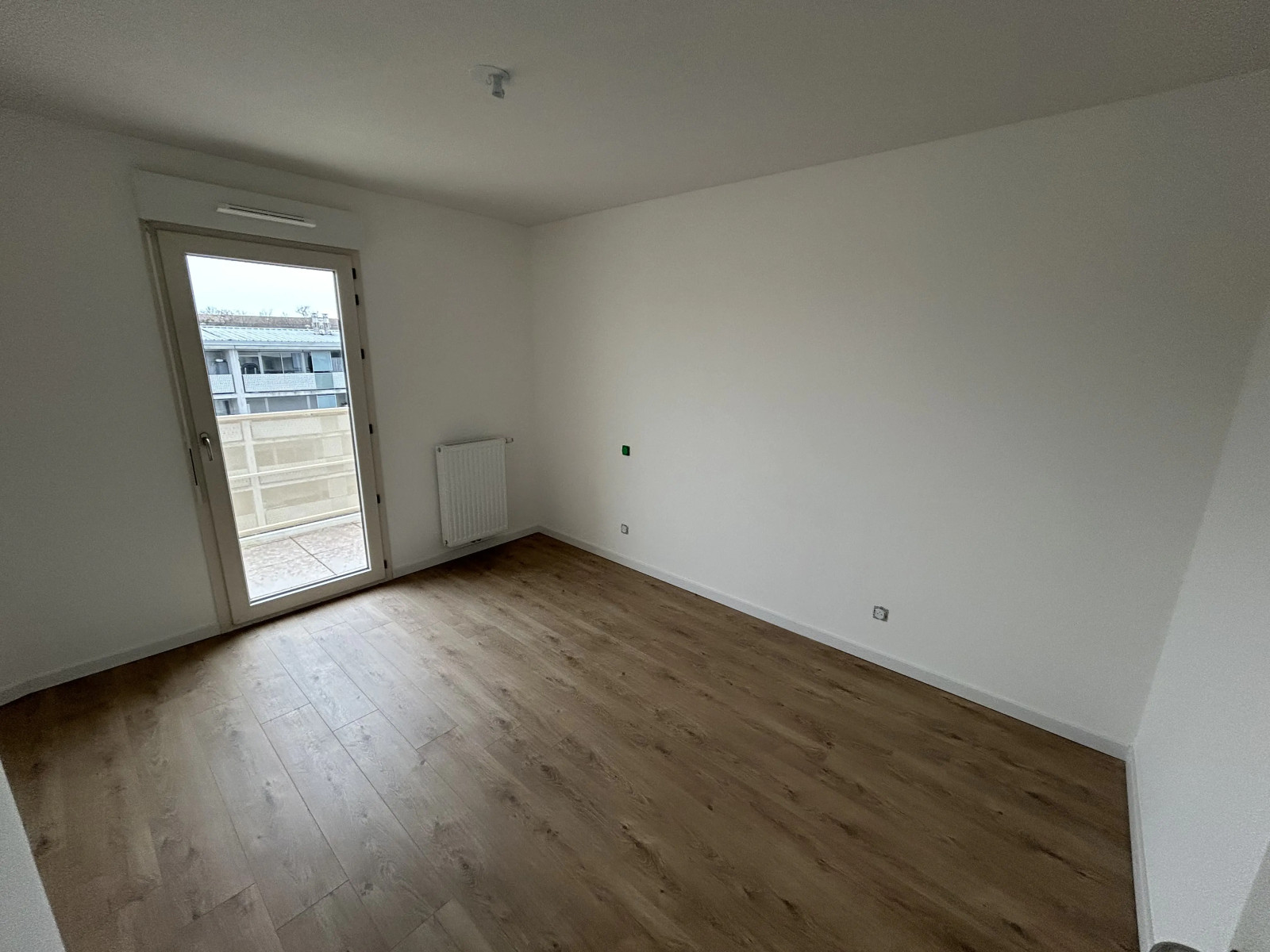 
                                                Location
                                                 Appartement T2 42m² à Cenon