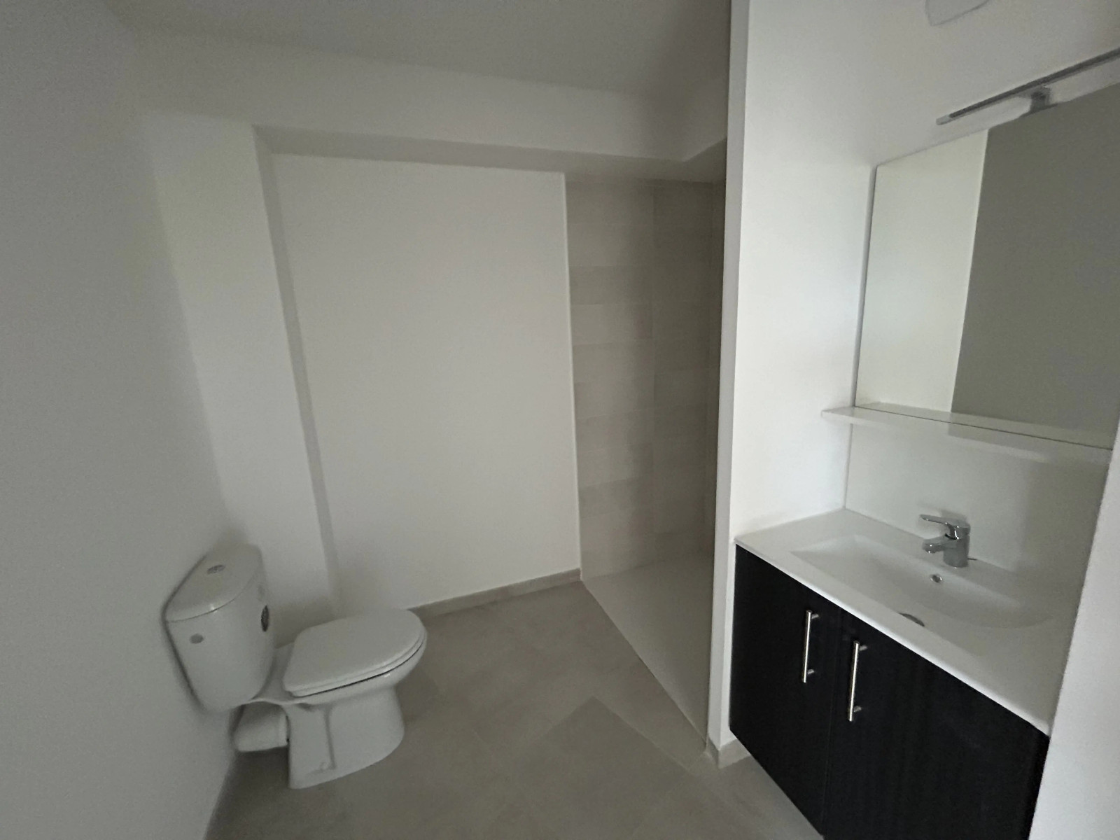 
                                                Location
                                                 Appartement T2 42m² à Cenon