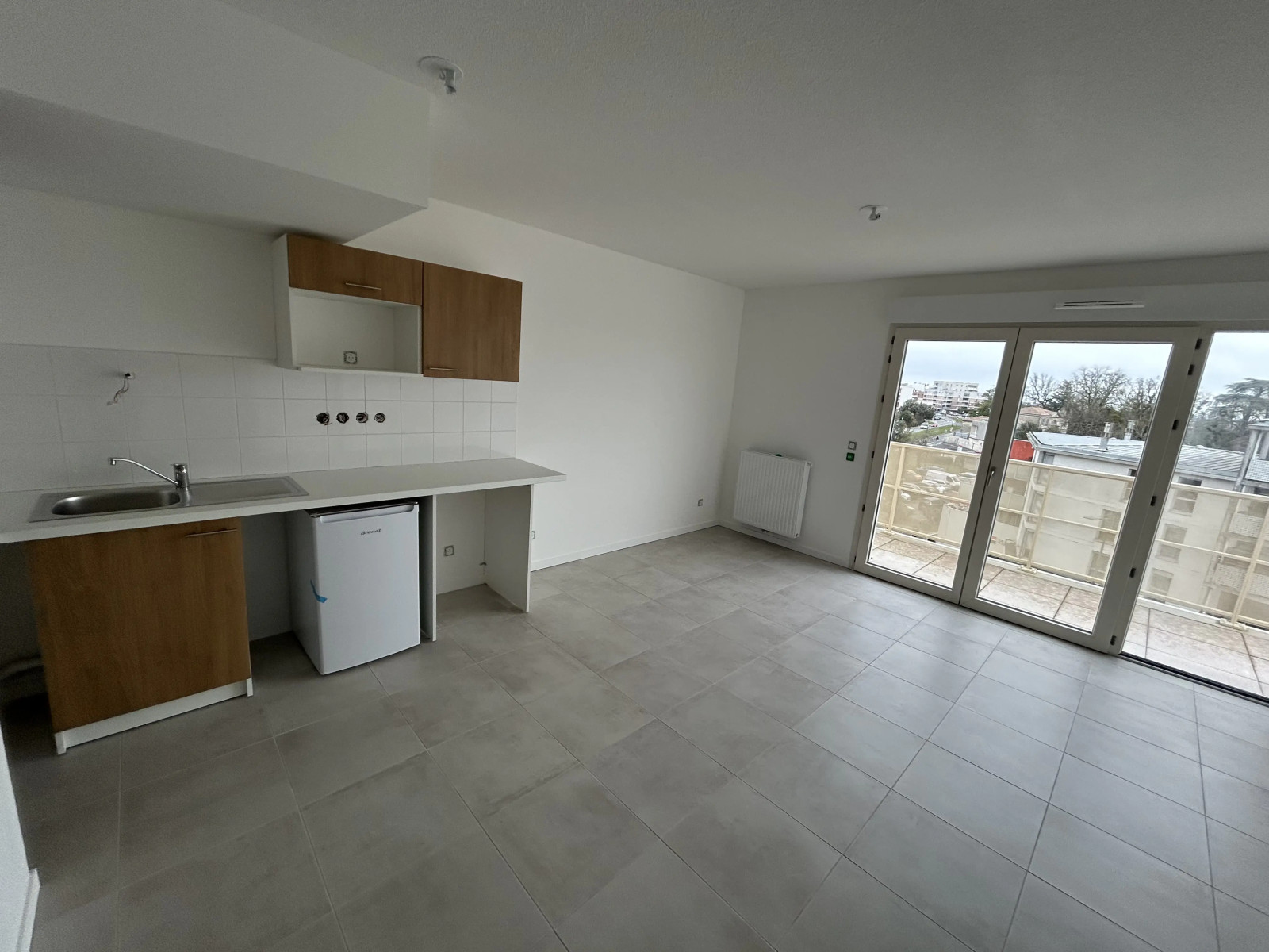 
                                                Location
                                                 Appartement T2 42m² à Cenon