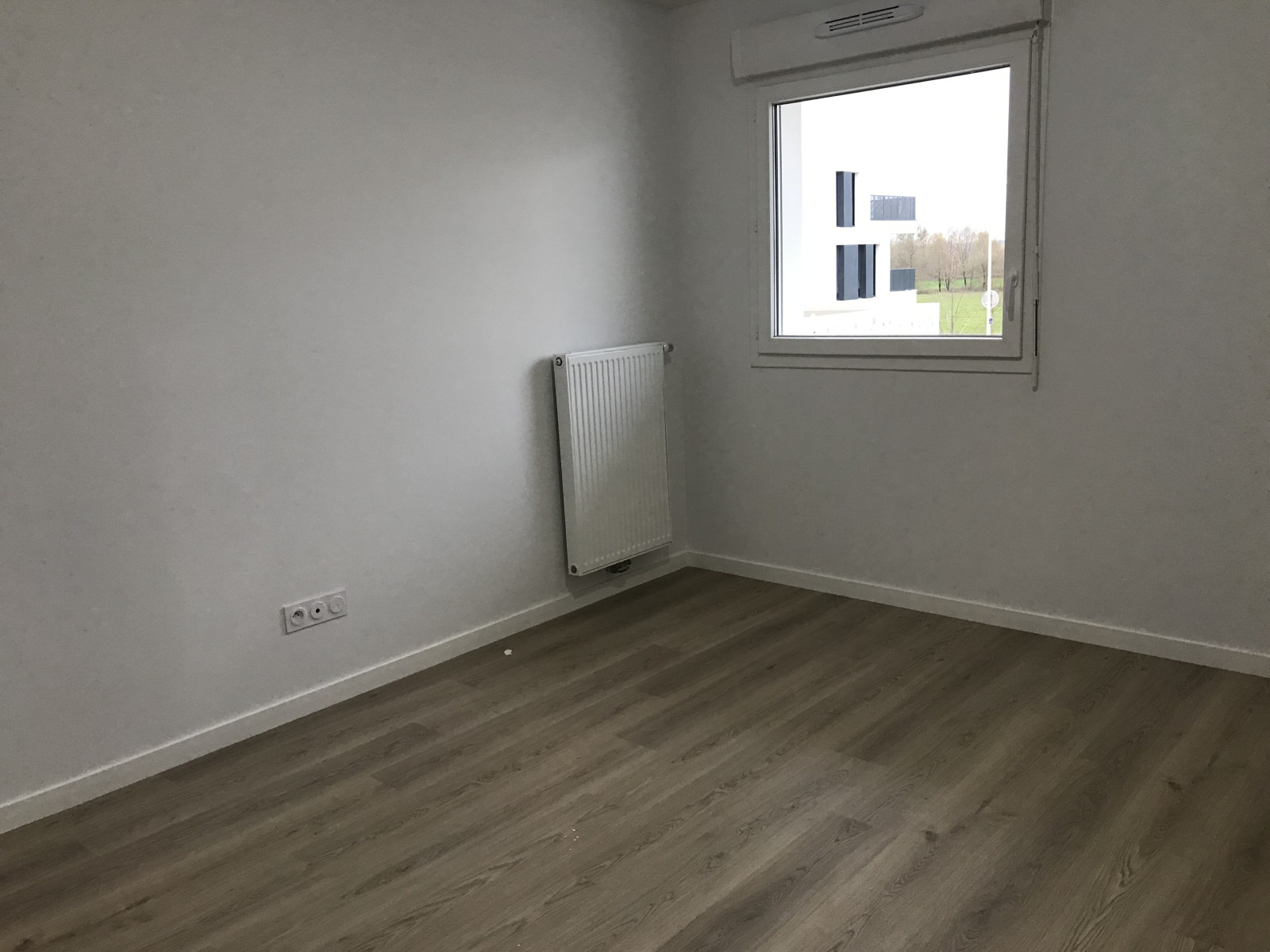 
                                                Location
                                                 Appartement T2 44m² à null