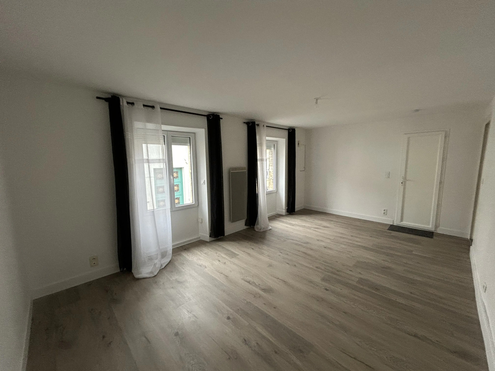 
                                                Location
                                                 Appartement T2 45m² à Bordeaux