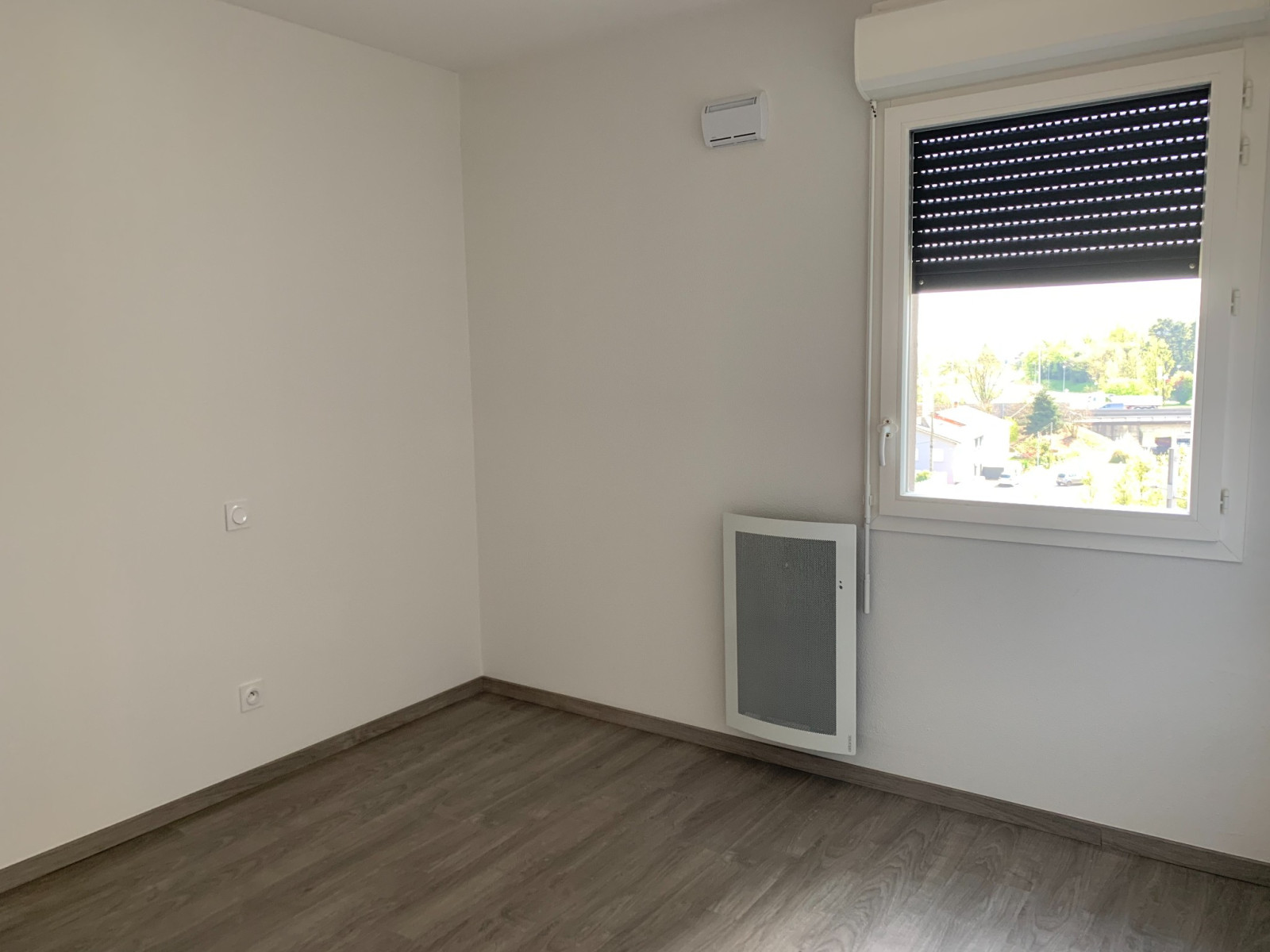 
                                                Location
                                                 Appartement T2 45m² à Lormont