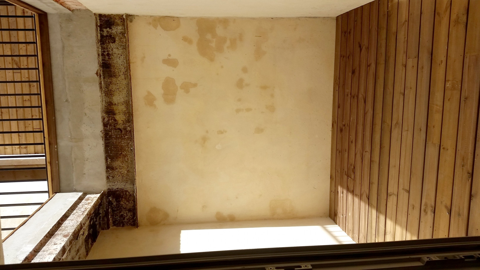 
                                                Location
                                                 Appartement T2 47m² à Bordeaux