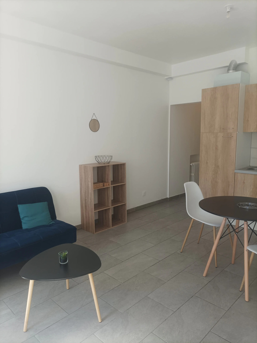 
                                                Location
                                                 Appartement T2 47m² à Châtellerault