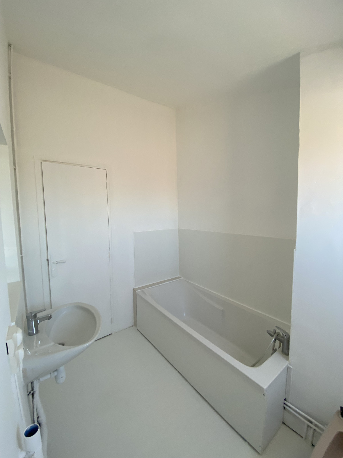
                                                Location
                                                 Appartement T2 52m²