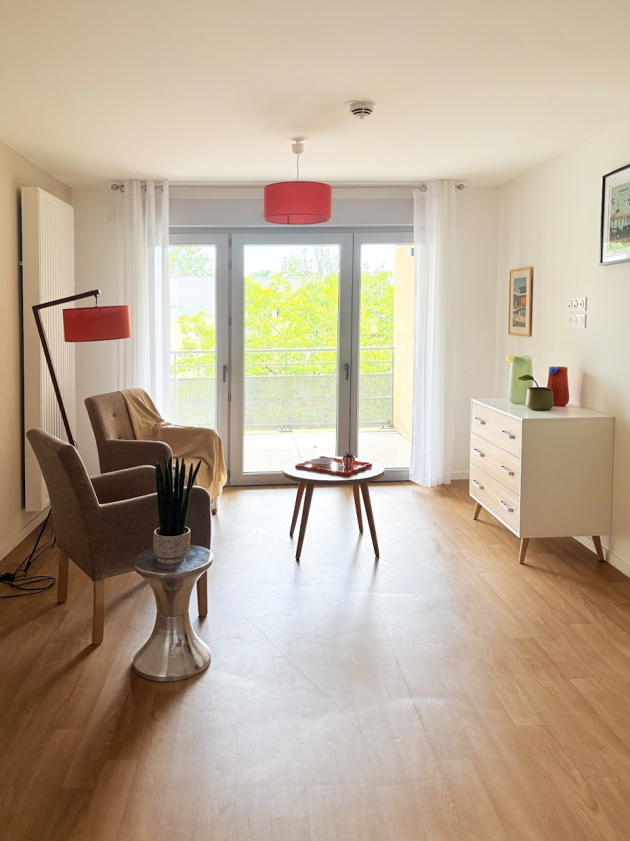 
                                                Location
                                                 Appartement T2