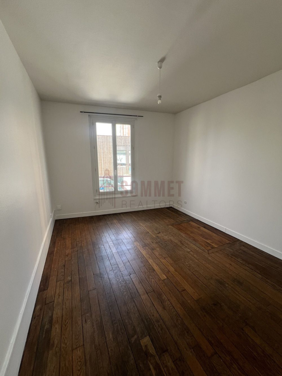 
                                                Location
                                                 Appartement T2