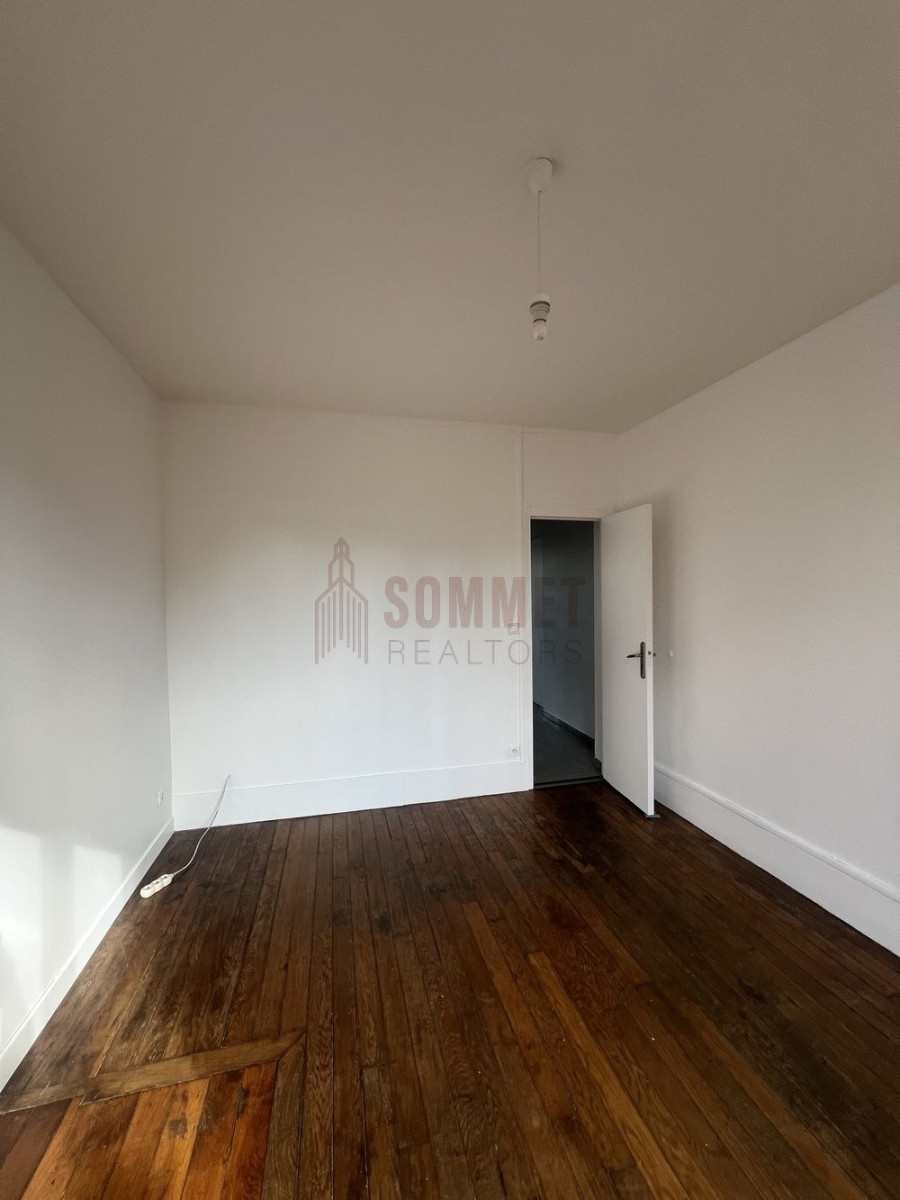 
                                                Location
                                                 Appartement T2
