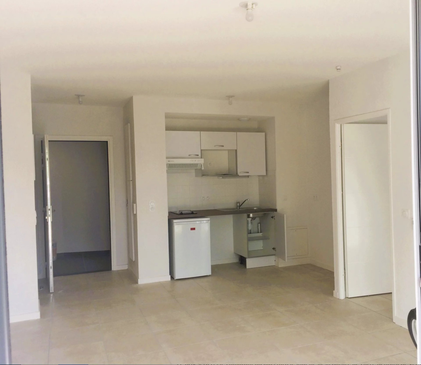 
                                                Vente
                                                 Appartement T2 à Saintes