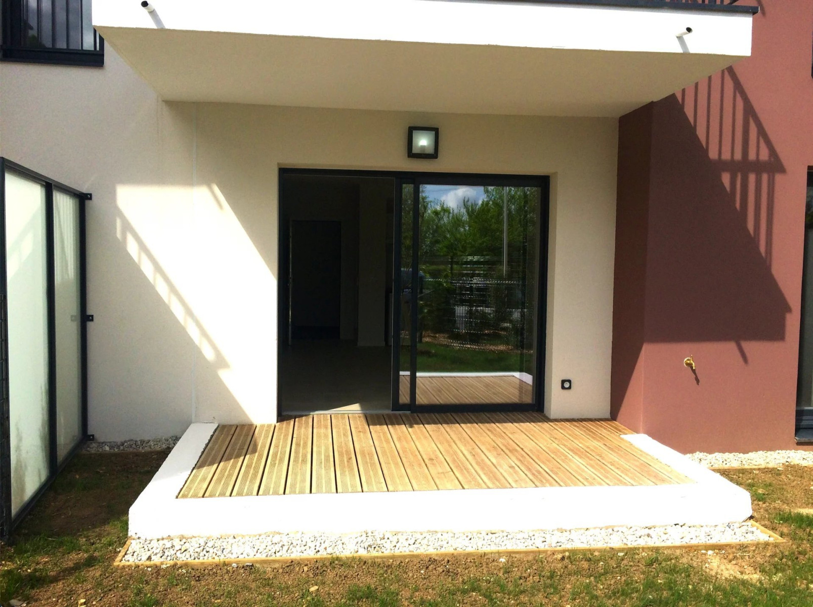 
                                                Vente
                                                 Appartement T2 à Saintes