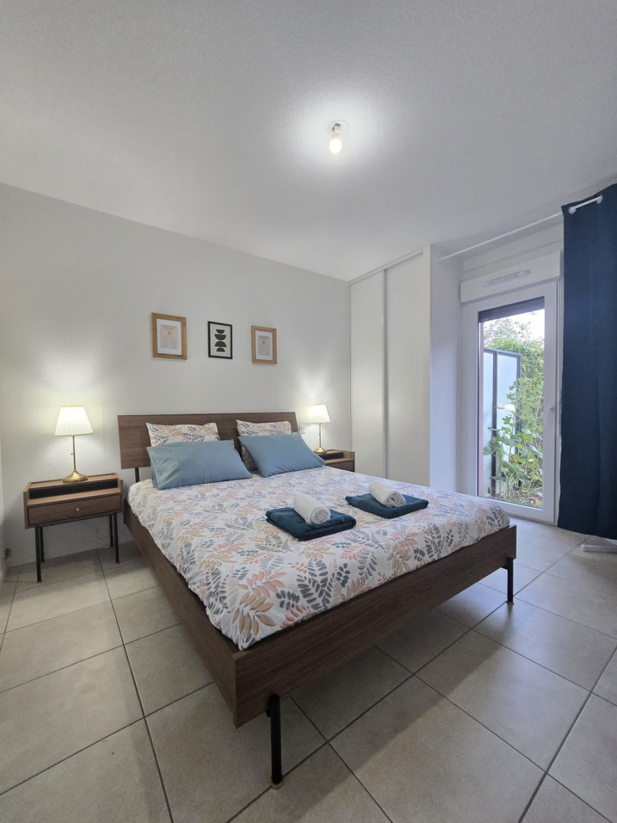 
                                                Vente
                                                 Appartement T2 à Saintes