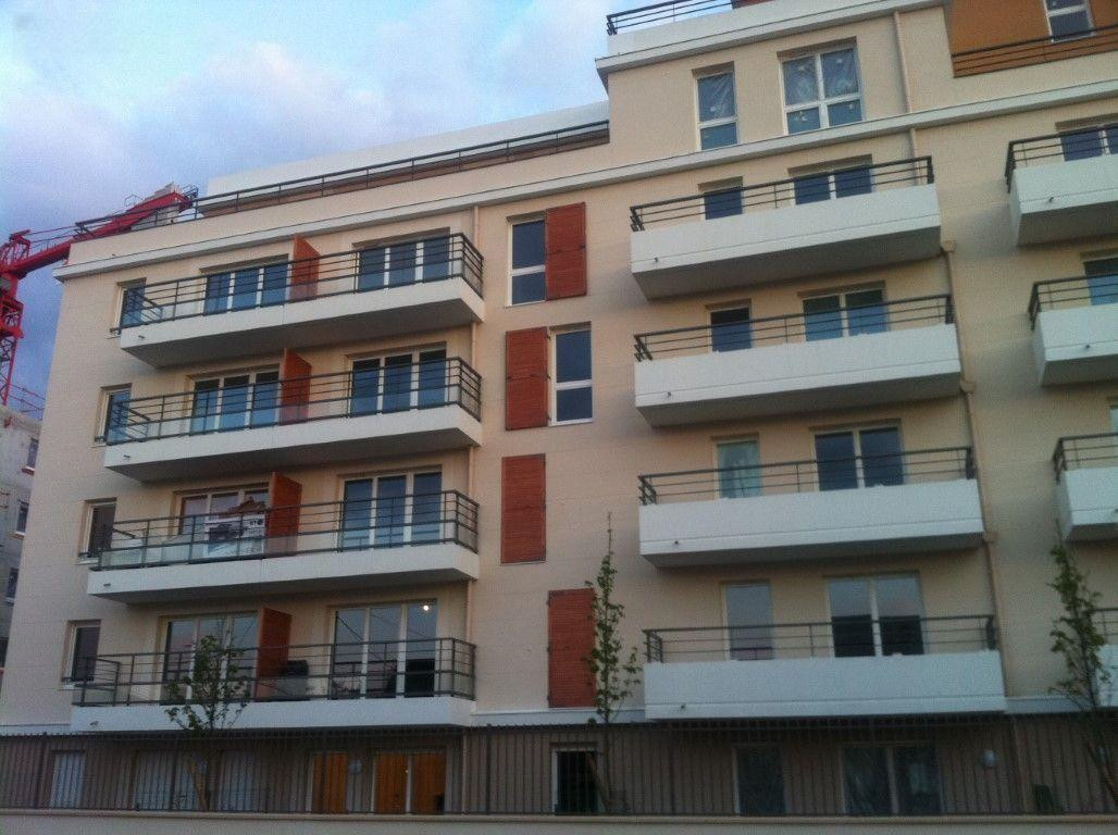 
                                                Location
                                                 Appartement T2 Argenteuil