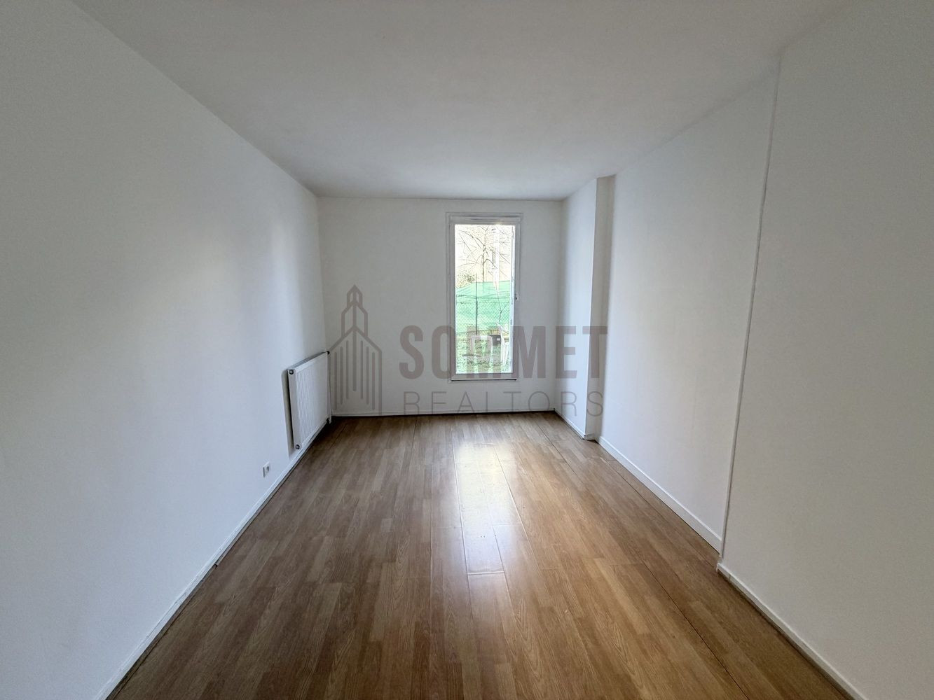 
                                                Location
                                                 Appartement T2 avec jardin et parking