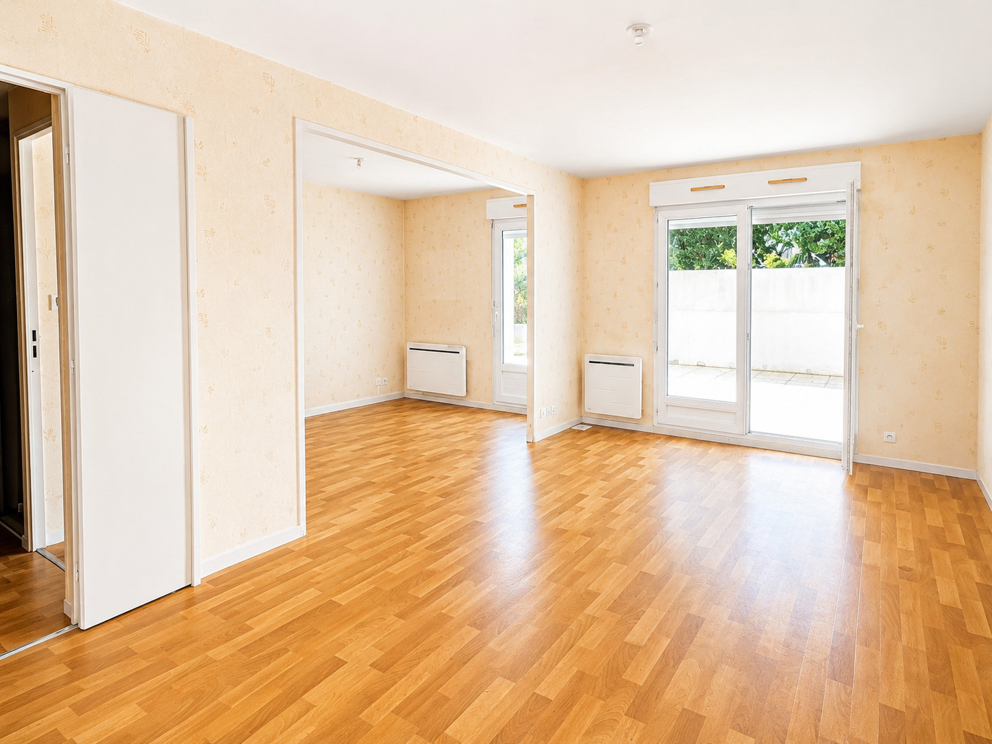 
                                                Vente
                                                 Appartement T2 avec terrasse plein sud et garage – Angers, Hauteurs Saint-Jean