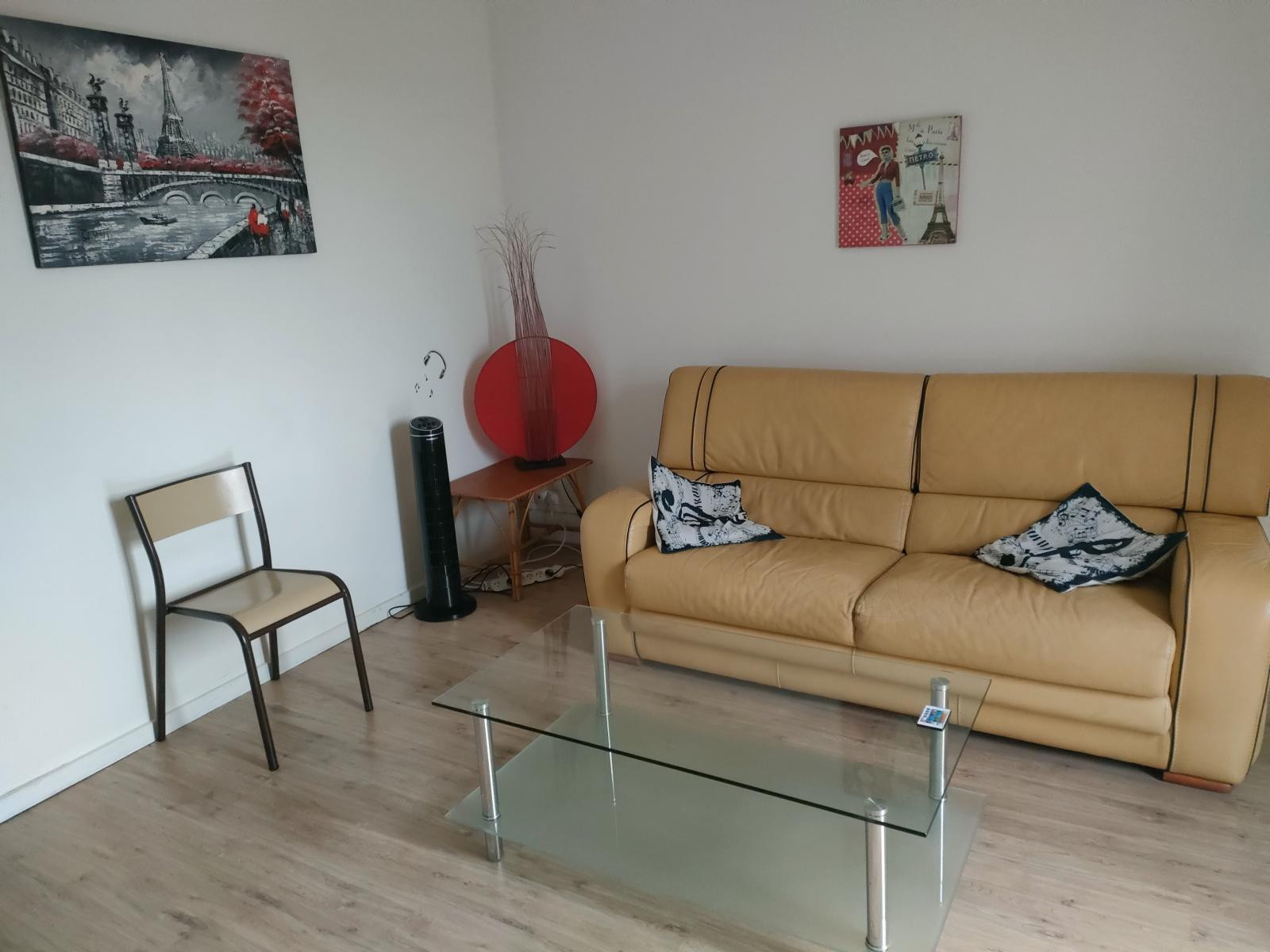 
                                                Location
                                                 Appartement T2 bis meublé et garage ( proche MBDA)