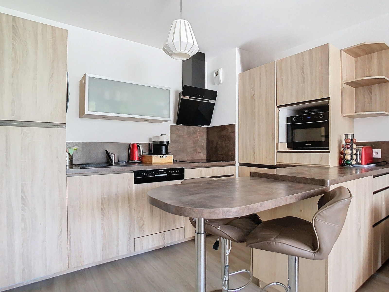 
                                                Vente
                                                 APPARTEMENT T2 CENTRE VILLE IMMEUBLE RECENT