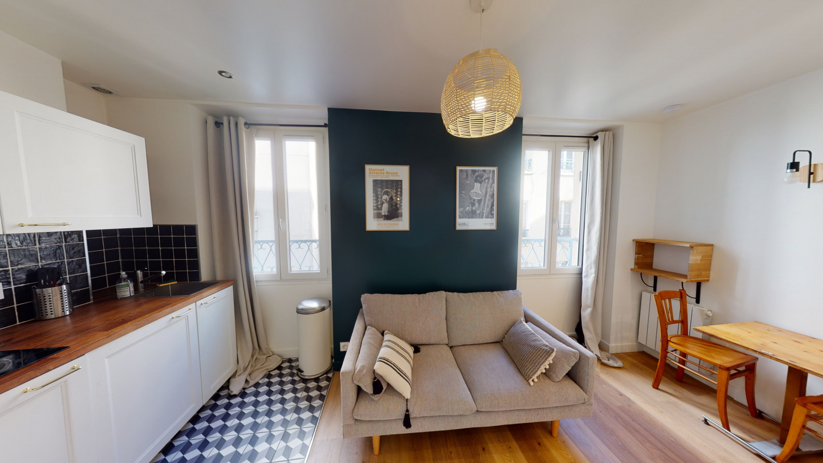 
                                                Location
                                                 Appartement T2 de 19 m2 situé au 2éme étage à Paris 19éme