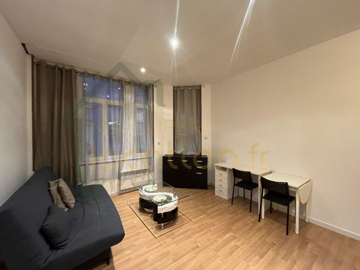 
                                                Location
                                                 Appartement T2 en HYPER-CENTRE proche d'Henri Martin