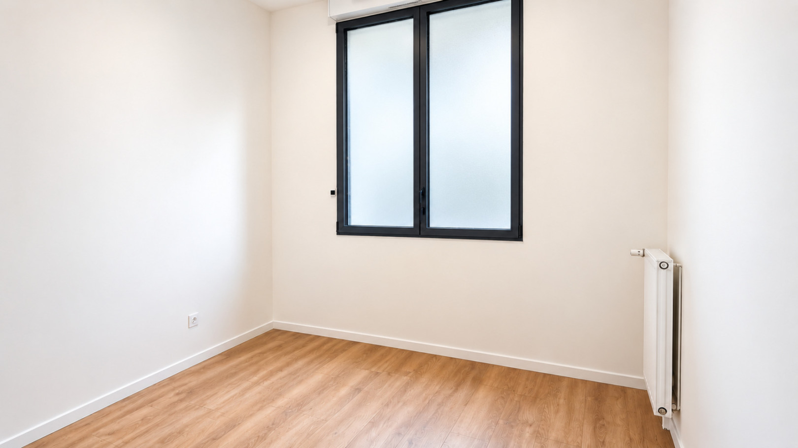 
                                                Vente
                                                 Appartement T2 – Idéal profession libérale