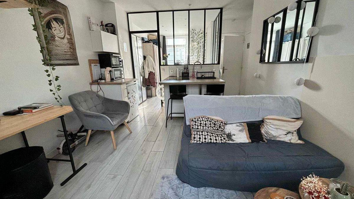 
                                                Location
                                                 Appartement T2 - Ile de NANTES