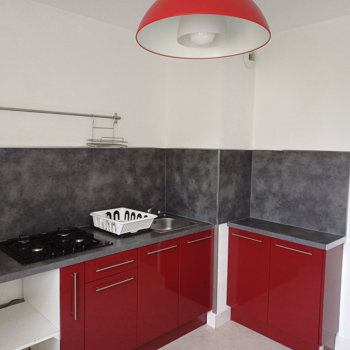 
                                                Location
                                                 Appartement T2 lumineux et calme