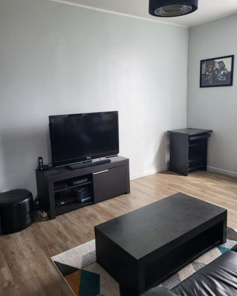 
                                                Location
                                                 Appartement T2 meublé à louer Choisy-le-Roi