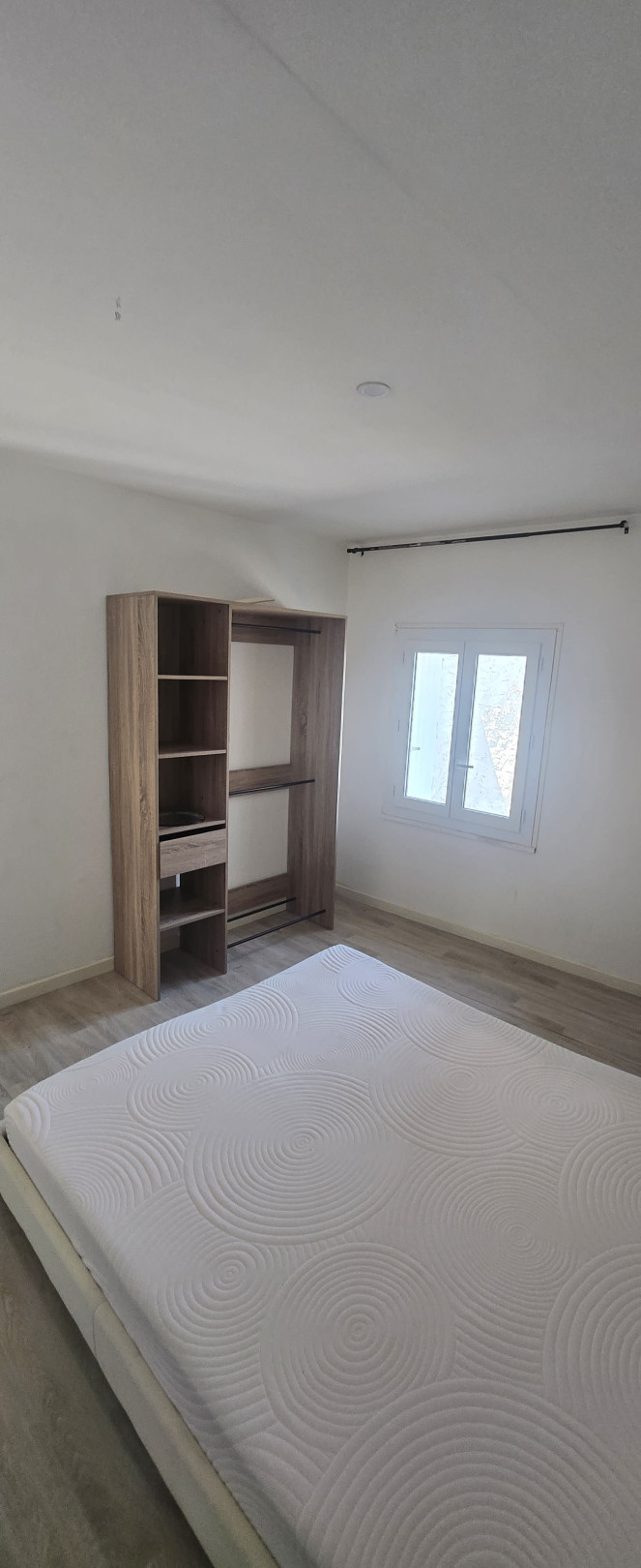 
                                                Location
                                                 Appartement T2 meublé Châtellerault
