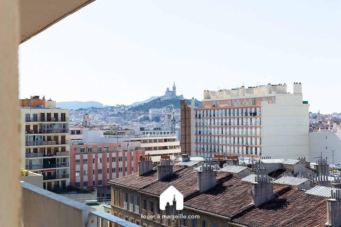 
                                                Location
                                                 Appartement T2 meuble en Rooftop, à la Joliette