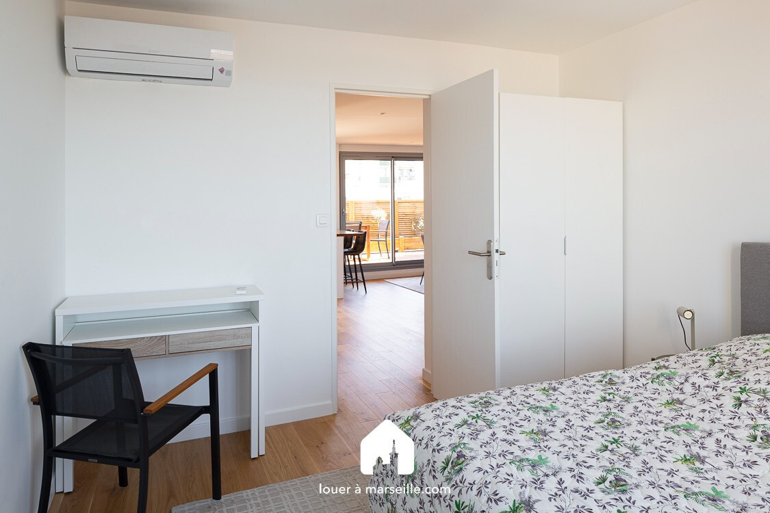 
                                                Location
                                                 Appartement T2 meuble en Rooftop, à la Joliette