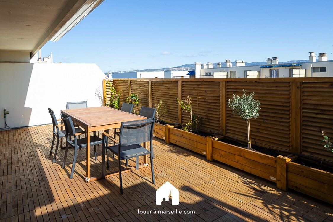 
                                                Location
                                                 Appartement T2 meuble en Rooftop, à la Joliette