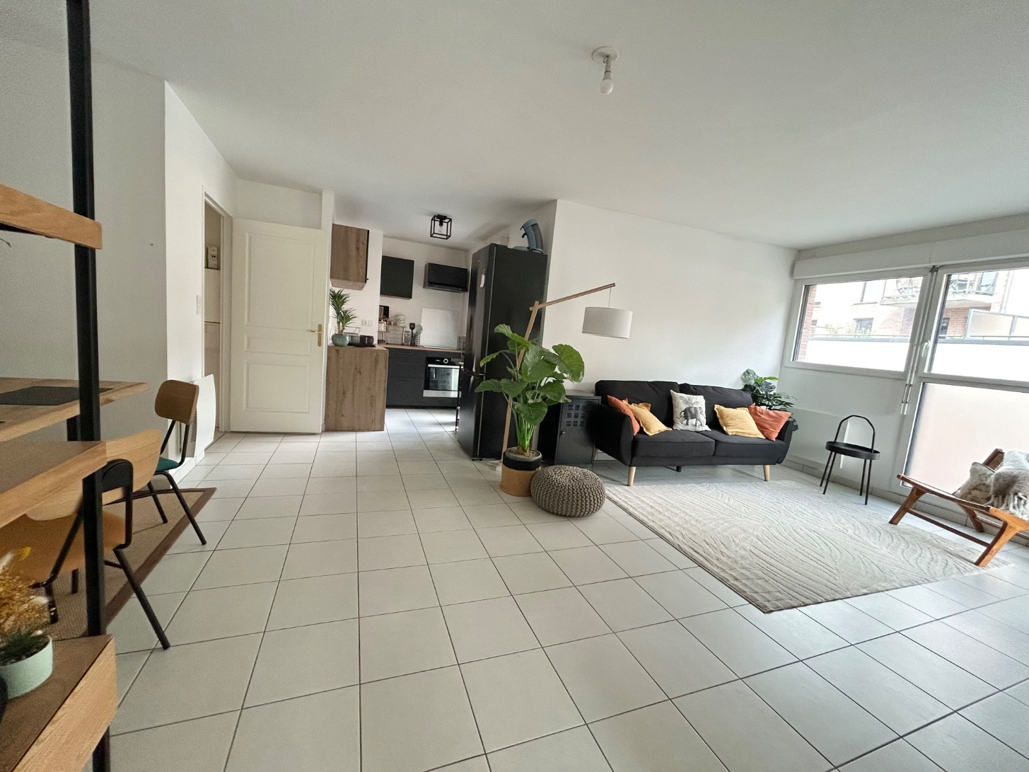 
                                                Location
                                                 Appartement T2 meublé, garage et balcon Amiens