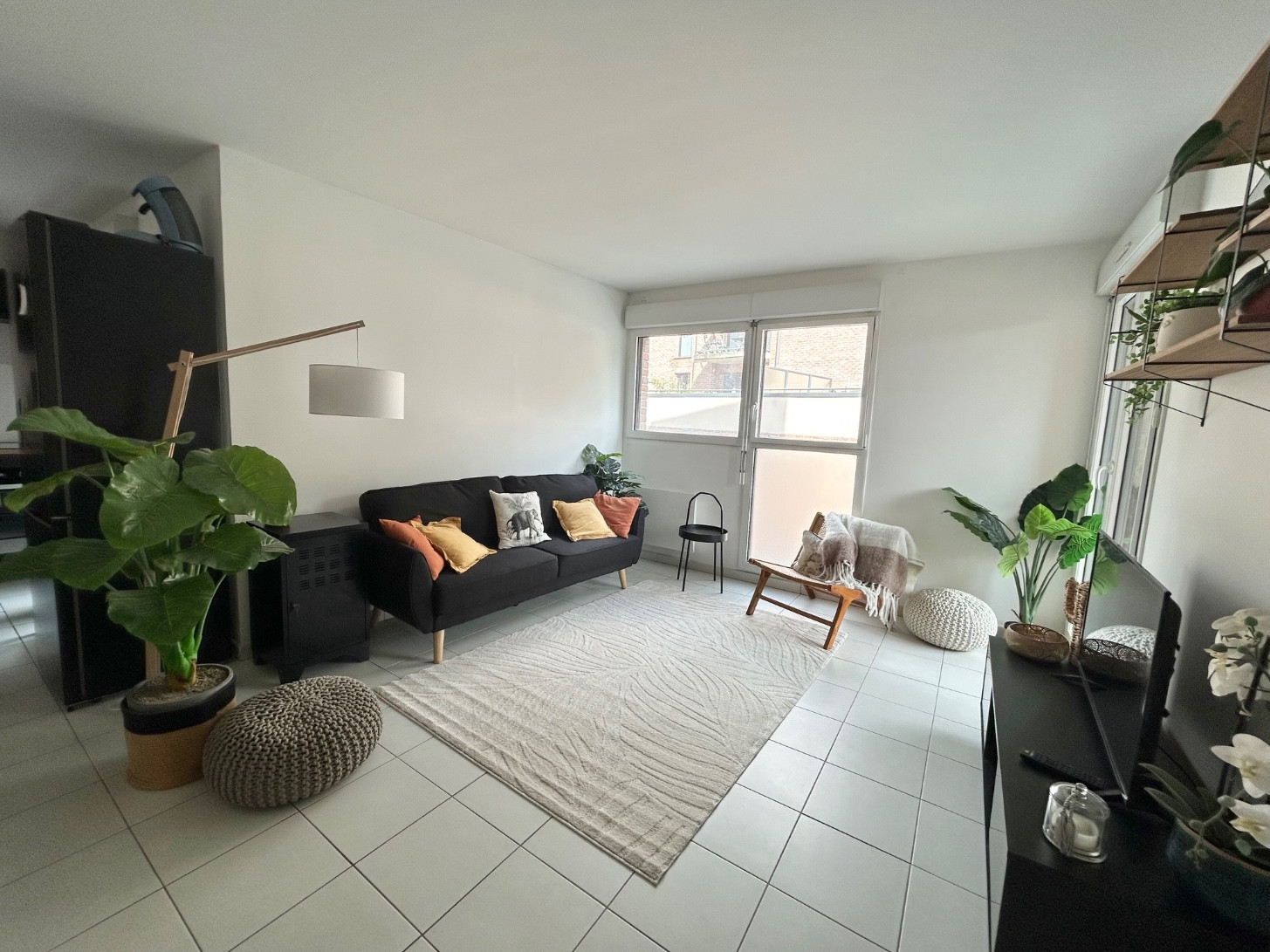 
                                                Location
                                                 Appartement T2 meublé, garage et balcon Amiens