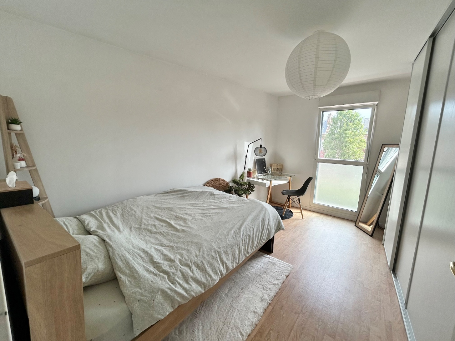 
                                                Location
                                                 Appartement T2 meublé, garage et balcon Amiens