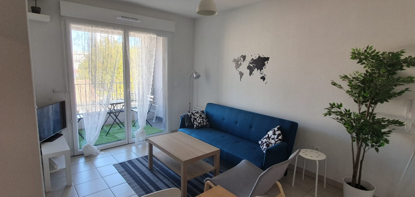 
                                                Location
                                                 Appartement T2 meublé Marseille 15e