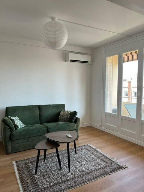 
                                                Location
                                                 Appartement T2 meublé rénové – Lyon 6ᵉ – 60,68 m²