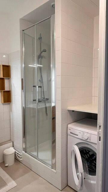 
                                                Location
                                                 Appartement T2 meublé rénové – Lyon 6ᵉ – 60,68 m²