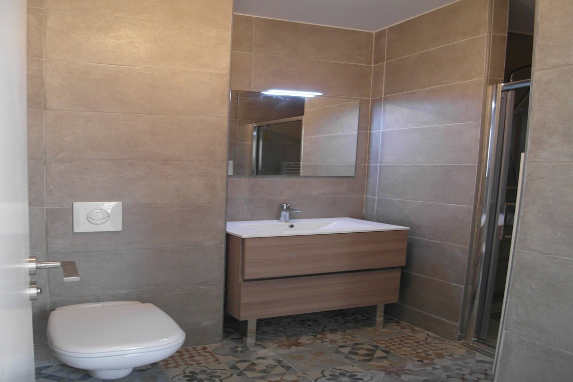 
                                                Location
                                                 Appartement T2 nu 32m²