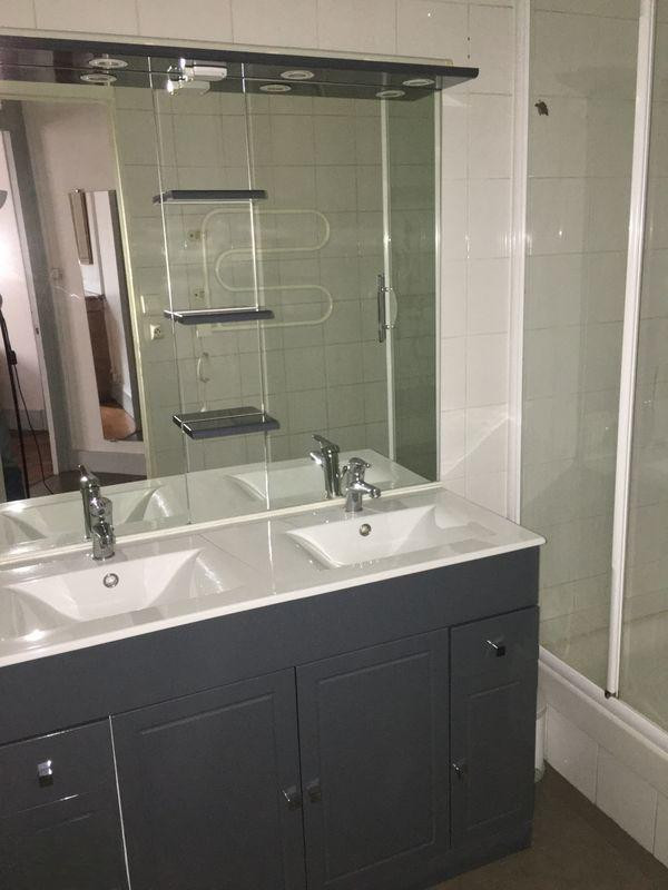 
                                                Location
                                                 Appartement T2 Palais de Justice / Place Guichard